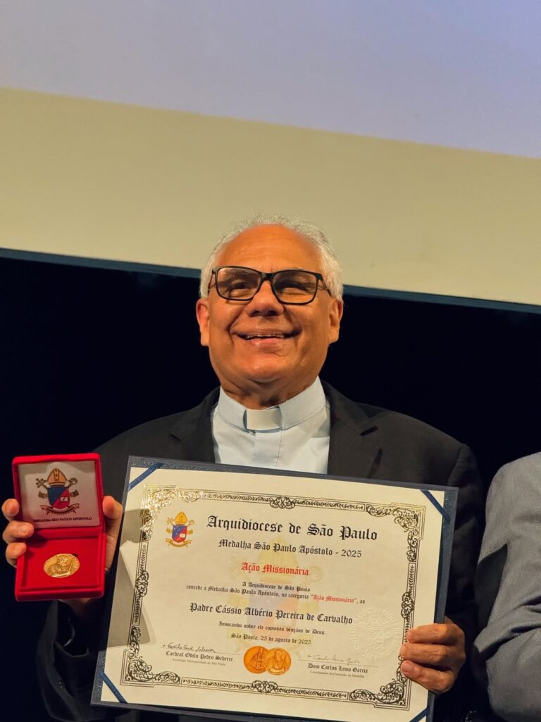 Padre Cassio Medalha10